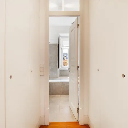 Whome Classic Beauty & Modern Retreat In Rato Lejlighed Lisboa