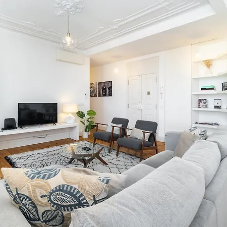 Whome Classic Beauty & Modern Retreat In Rato * Lisboa